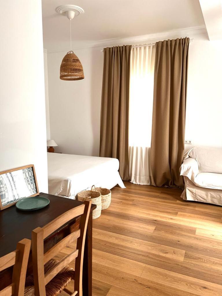 Adi Boutique House Bed & Breakfast เทสซาโลนิกิ ภายนอก รูปภาพ